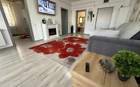 Downtown Rendez-Vous Luxury